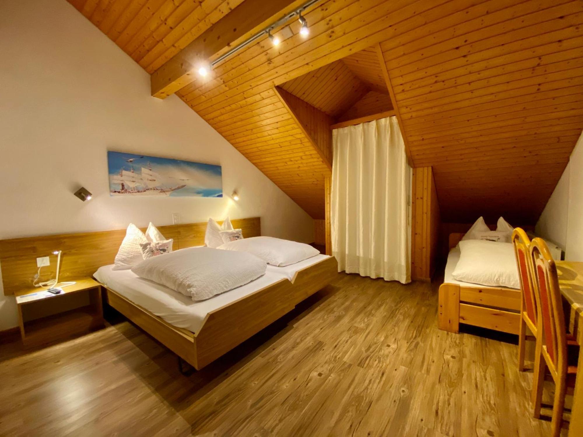 Hotel Toscana Interlaken Zimmer foto